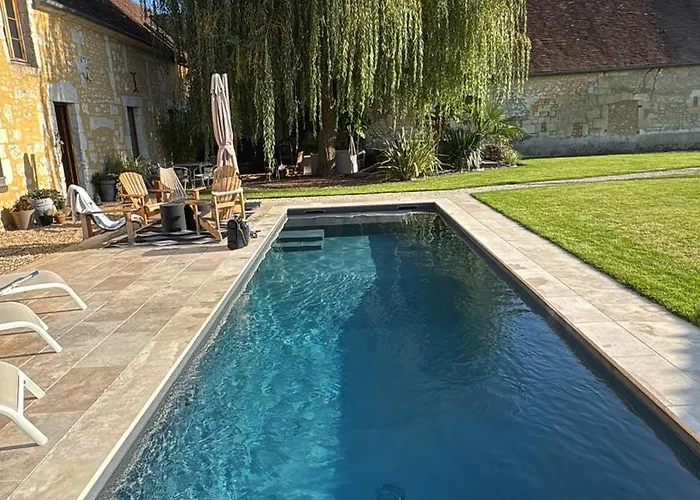 Le Relai Valdieu Bed and Breakfast Courgeon
